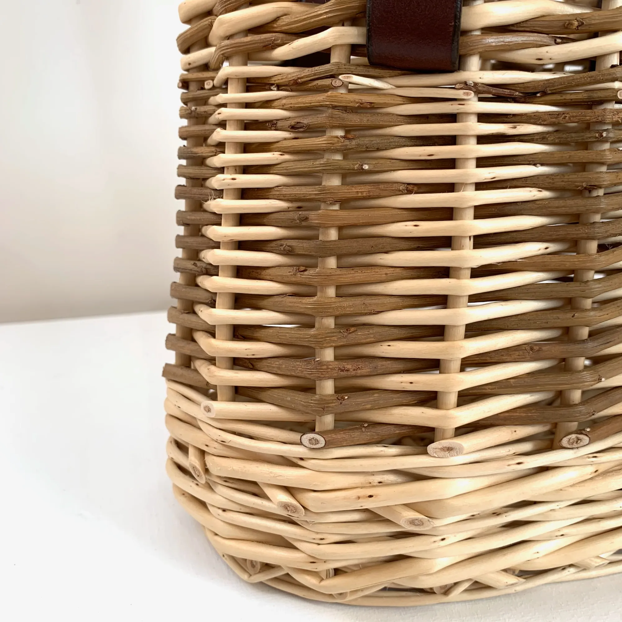 Shoreline Basket Bag - Image 3
