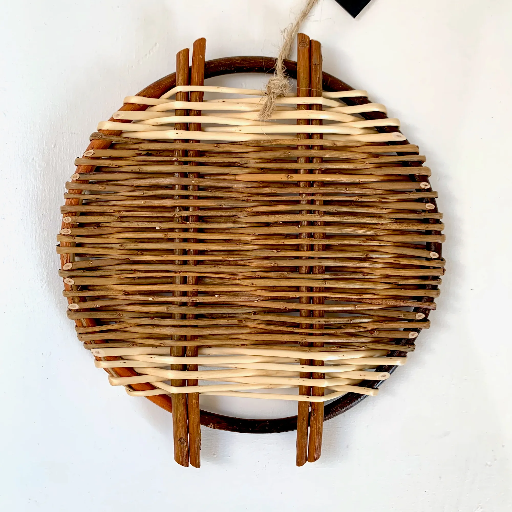 a willow tension tray otherwise know as a willow trivet