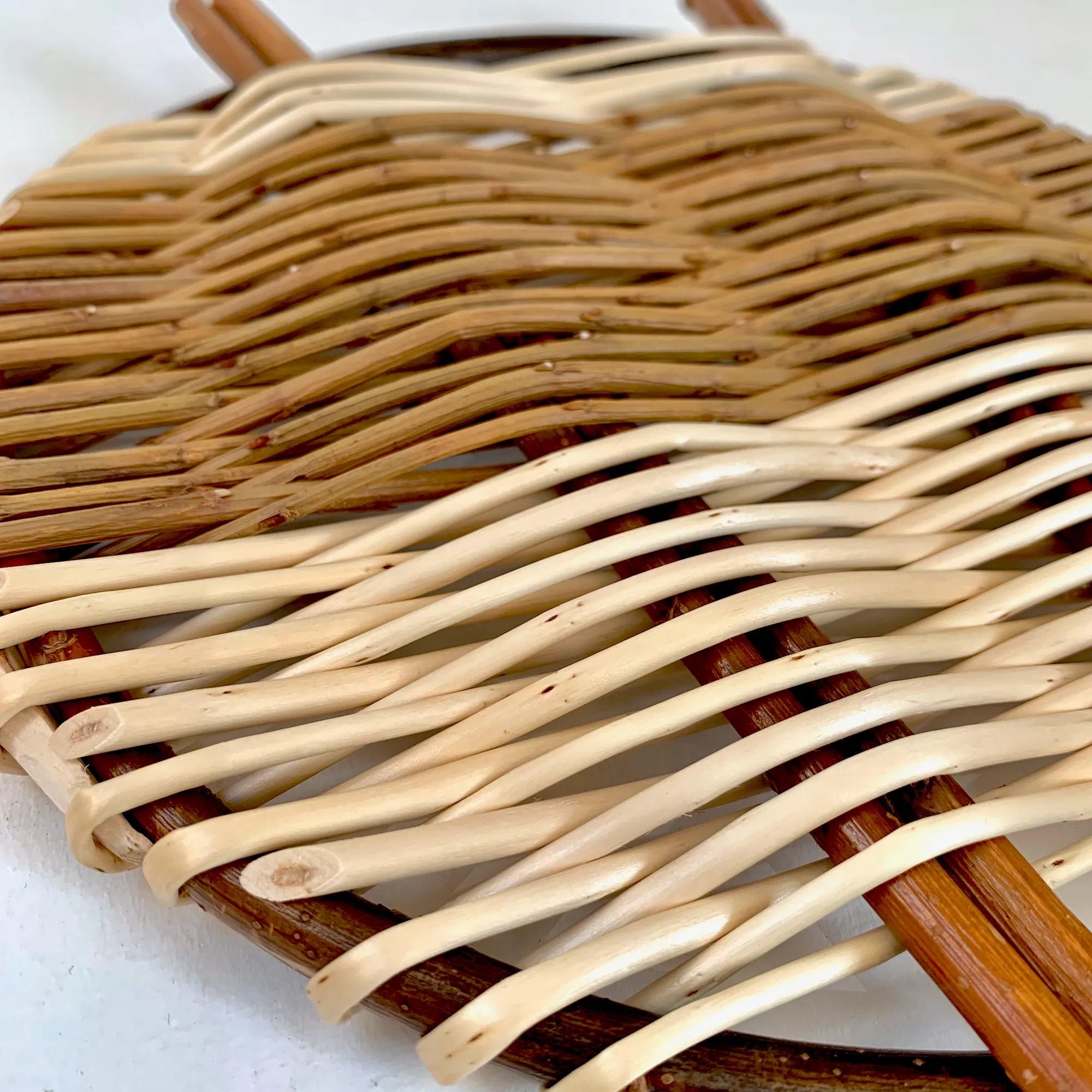a willow tension tray otherwise know as a willow trivet